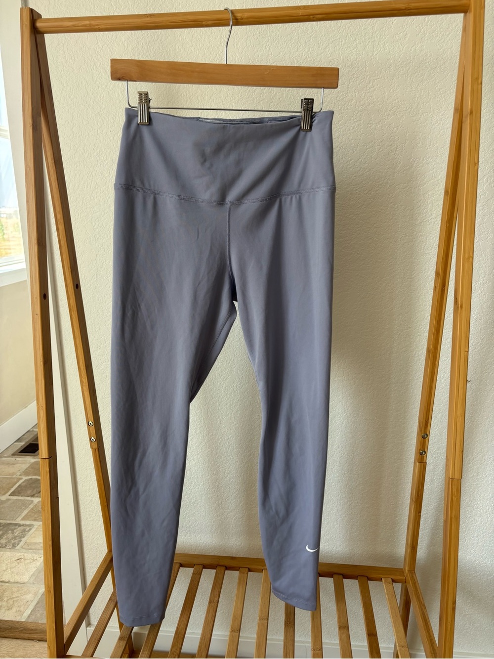 Nike Dri-Fit Light Purple/Gray Workout Leggings